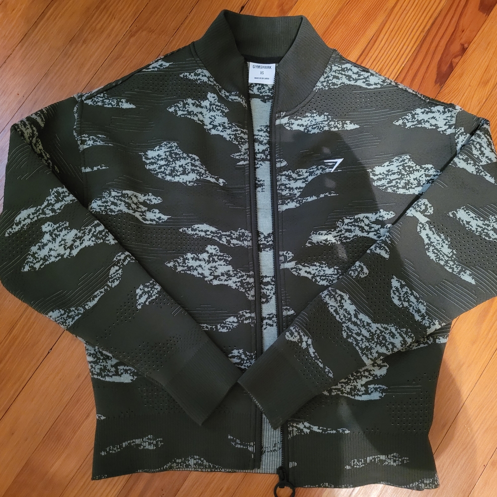 Gymshark Camo Zip-Up Jacket